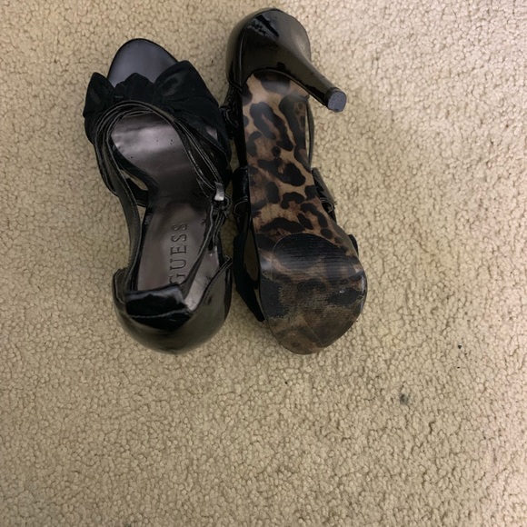 Heels - Picture 3 of 3